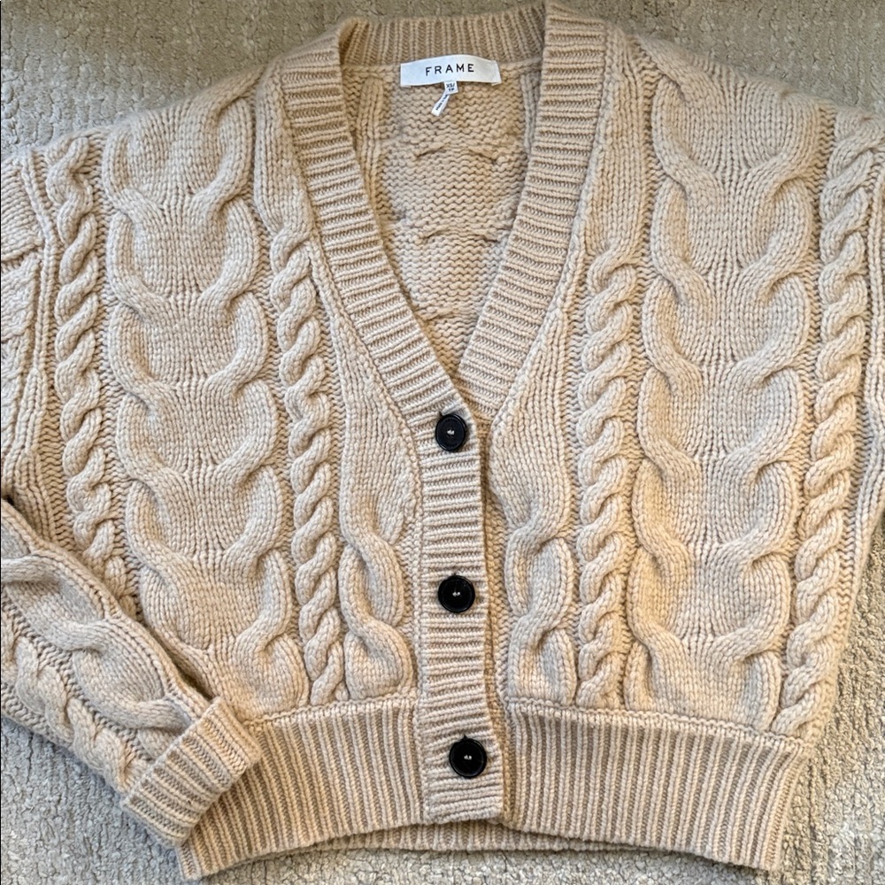 Frame cardigan size XS